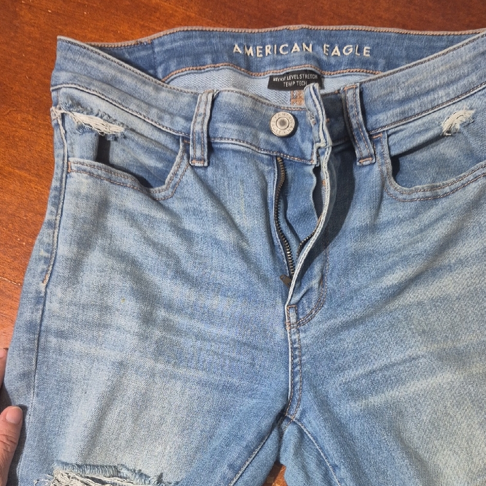 American Eagle Outfitters Women's High Rise Light Blue Jeans